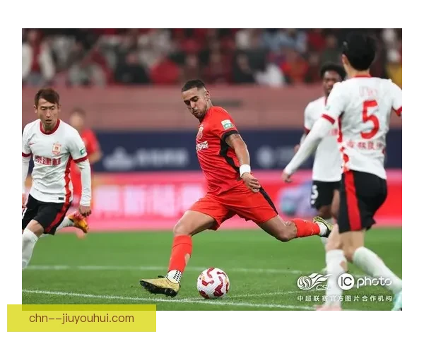 中超上海海港正式签约巴西边锋加强进攻实力