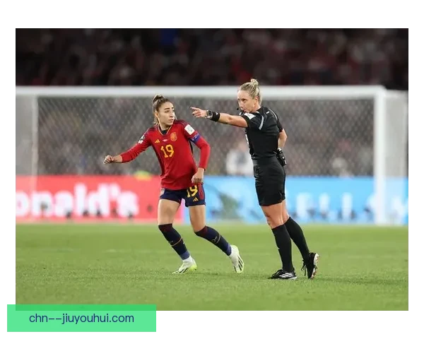 邦马蒂蝉联女足金球奖 揭示西班牙女足崛起与未来潜力